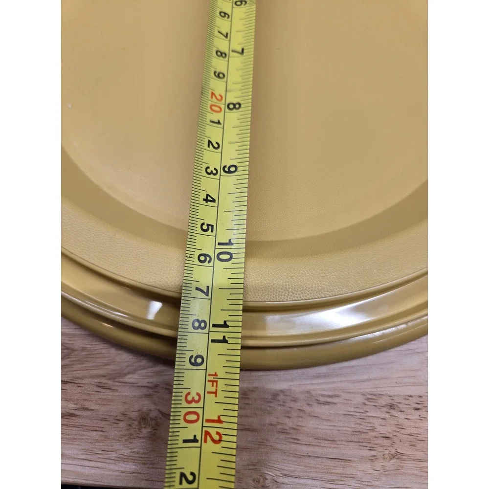 Vintage Tupperware Round Cake Taker Carrier 684-2 Harvest Gold Yellow 12 Inch
